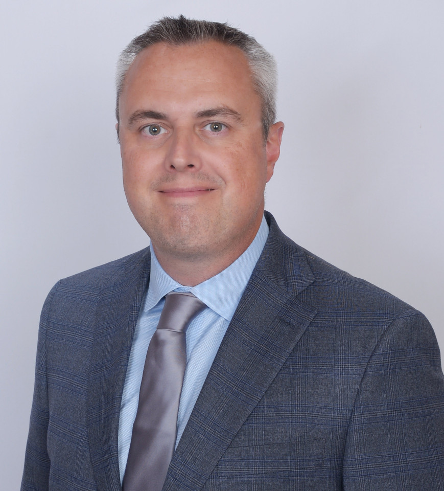 Chris Angus Headshot